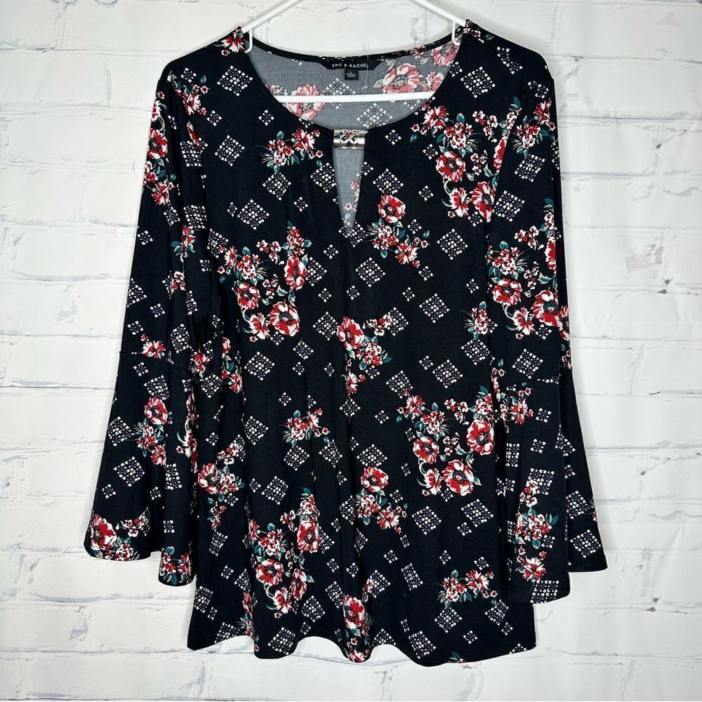 Zac & Rachel large top‎